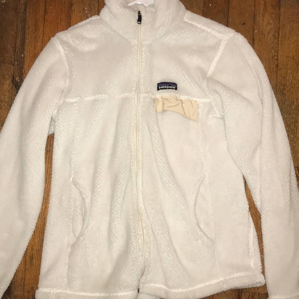 White Patagonia coat